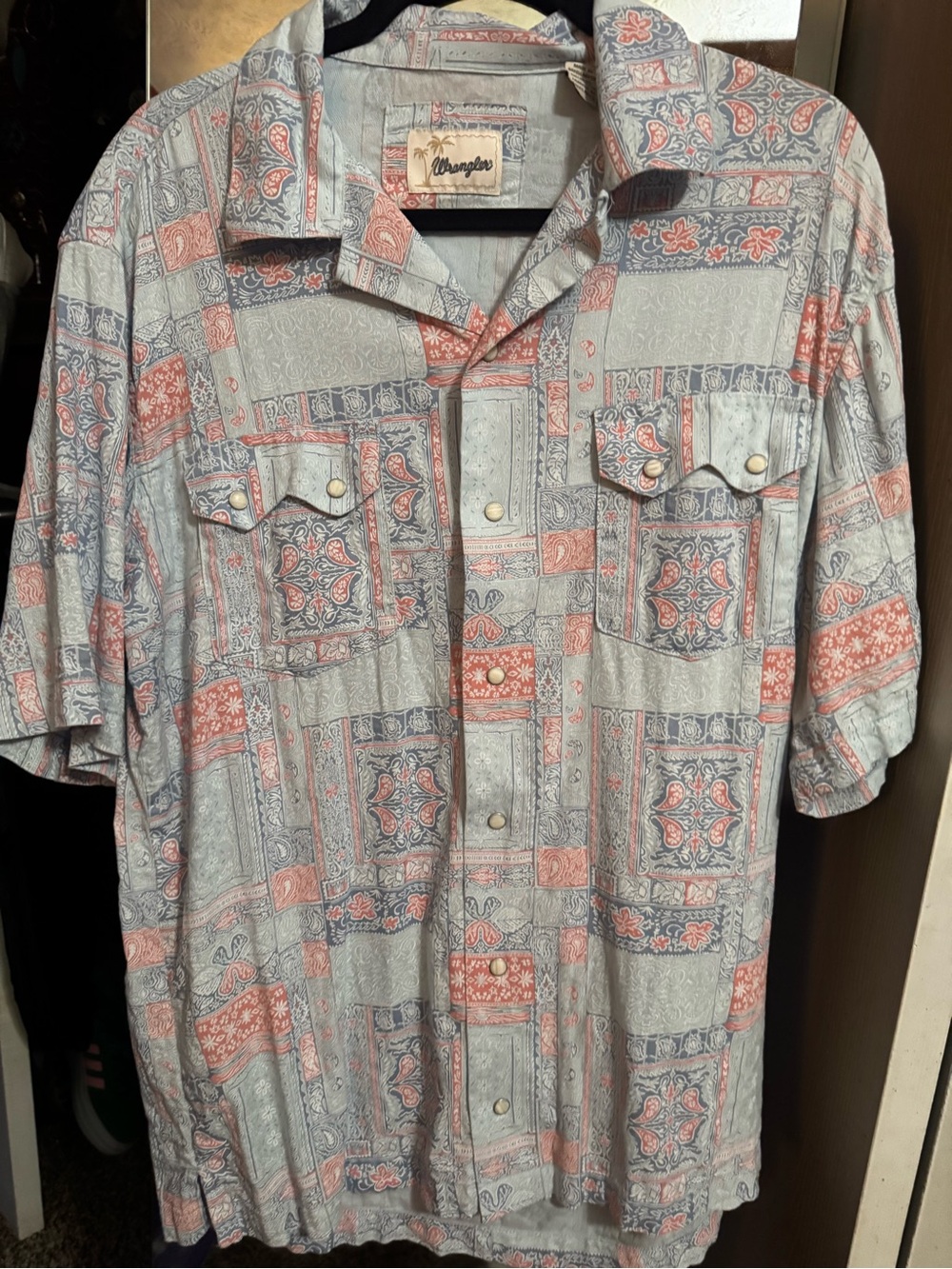 Wrangler Short-Sleeve Button-Down Shirt in Coral and Gray Patchwork